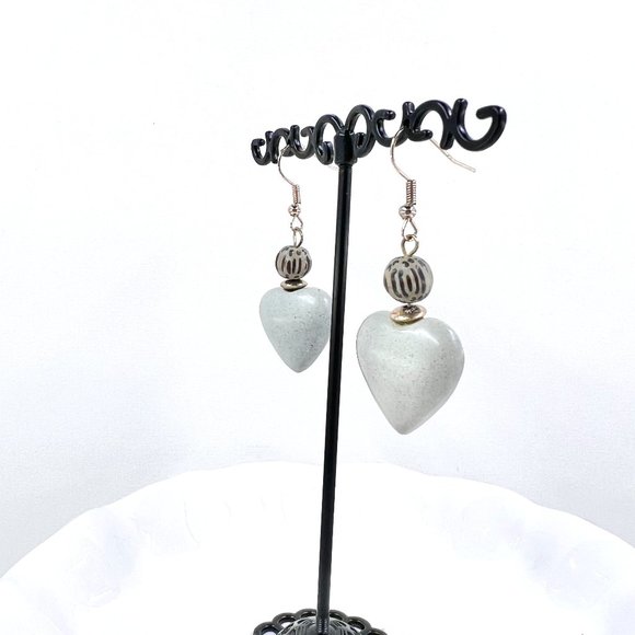 NWOT - BOHO Vibes Pale Green Bubble Heart Gold Tone Fishhook Earrings - Picture 3 of 5